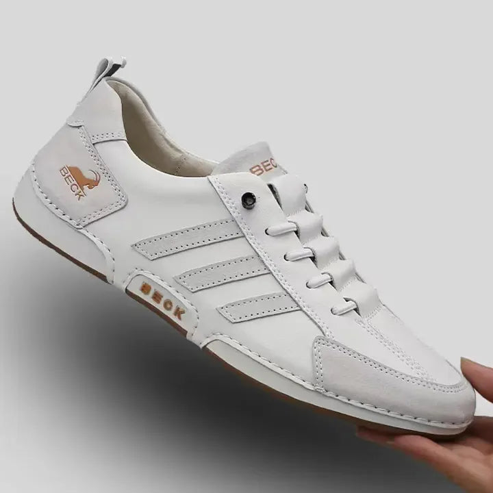 New Genuine Leather Fashionable Men's Casual Travel Shoes